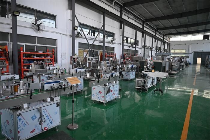 Suzhou Lingyao Intelligent Equipment Co., Ltd. línea de producción del fabricante