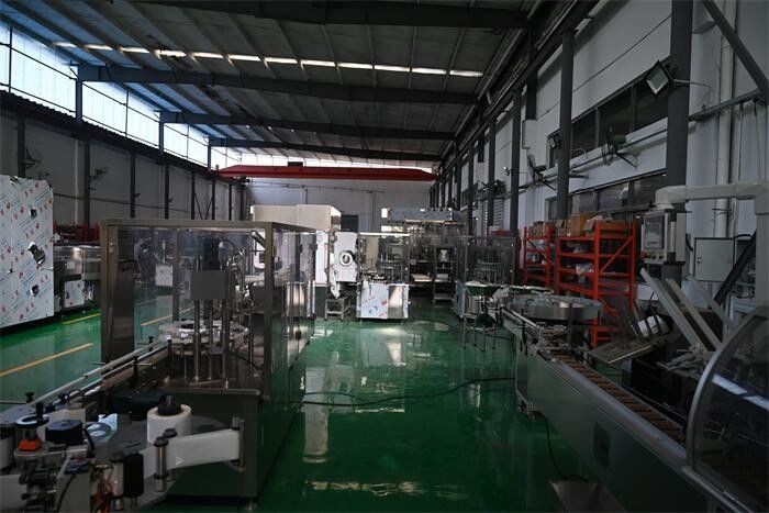 Suzhou Lingyao Intelligent Equipment Co., Ltd. línea de producción del fabricante