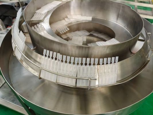 Comprar Máquina automática de llenado y cierre de tubos desechables (1 ml - 5 ml) fabricación en línea