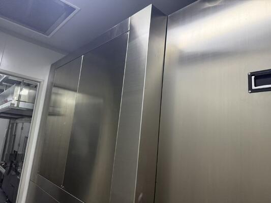 Comprar Máquina llenadora de ampollas de vidrio con proceso integrado de lavado, secado, llenado y sellado por llama fabricación en línea