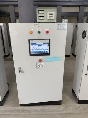 Comprar Máquina llenadora de ampollas de alimentación automática para llenado, sellado y transferencia continua de productos farmacéuticos fabricación en línea
