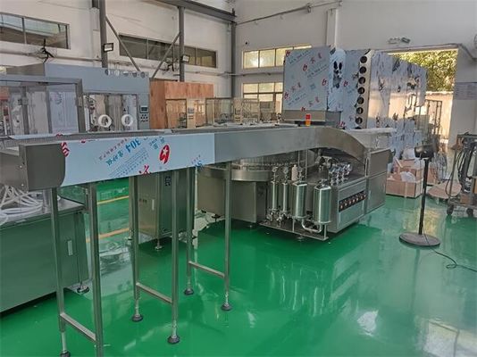 Un buen precio. Máquina automática de llenado y sellado de ampollas estériles con tecnología de bomba de cerámica, baja rotura y producción de alta velocidad en línea