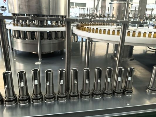 Máquina de llenado de líquidos cosméticos 30-500ml Automatizado de llenado de precisión para sueros y lociones, conforme a las buenas prácticas.
